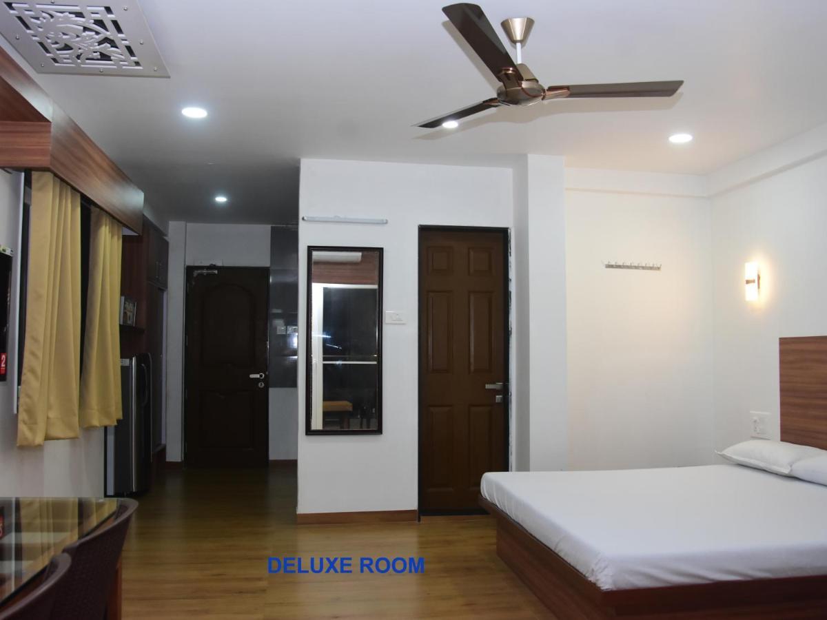 Hotel Regal Panhala Residency Zewnętrze zdjęcie